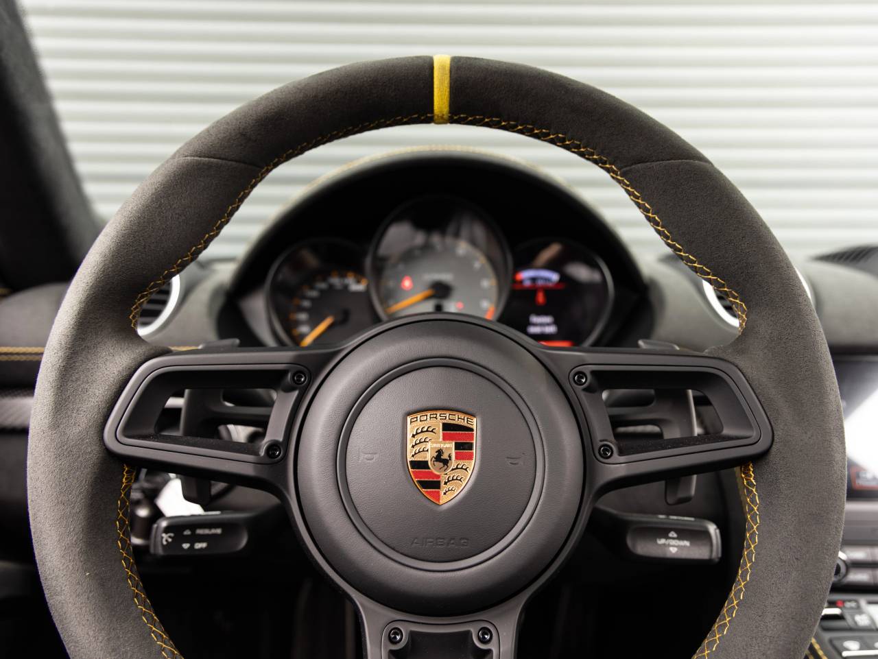 2025 Porsche 718 Cayman GT4 RS