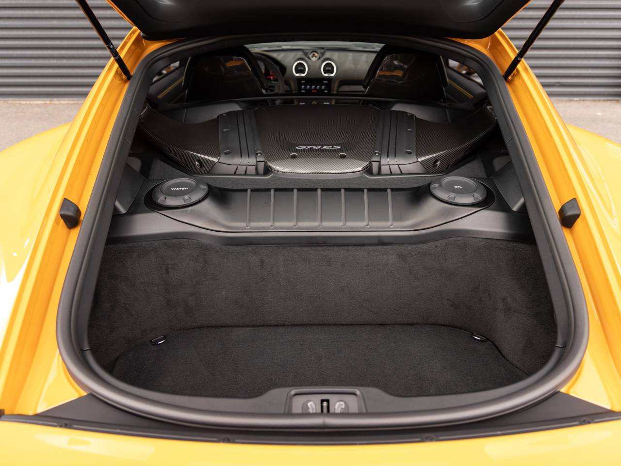 2025 Porsche 718 Cayman GT4 RS