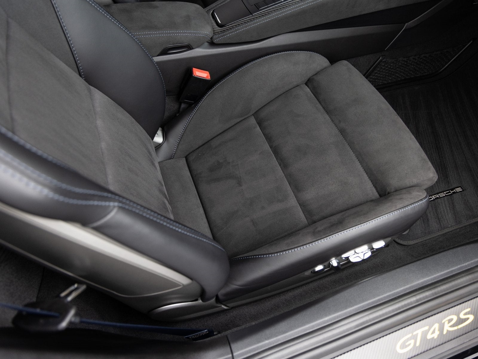 2023 Porsche 718 718 Cayman GT4 RS (MY23)