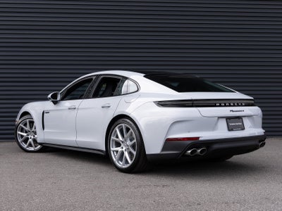 2026 Porsche Panamera Panamera 4 E-Hybrid
