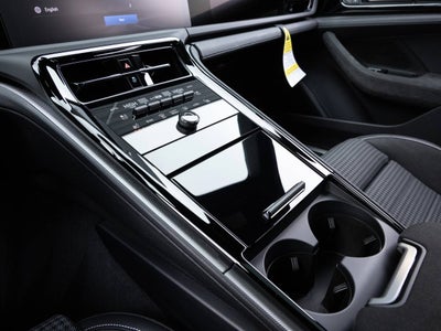 2026 Porsche Panamera Panamera 4 E-Hybrid