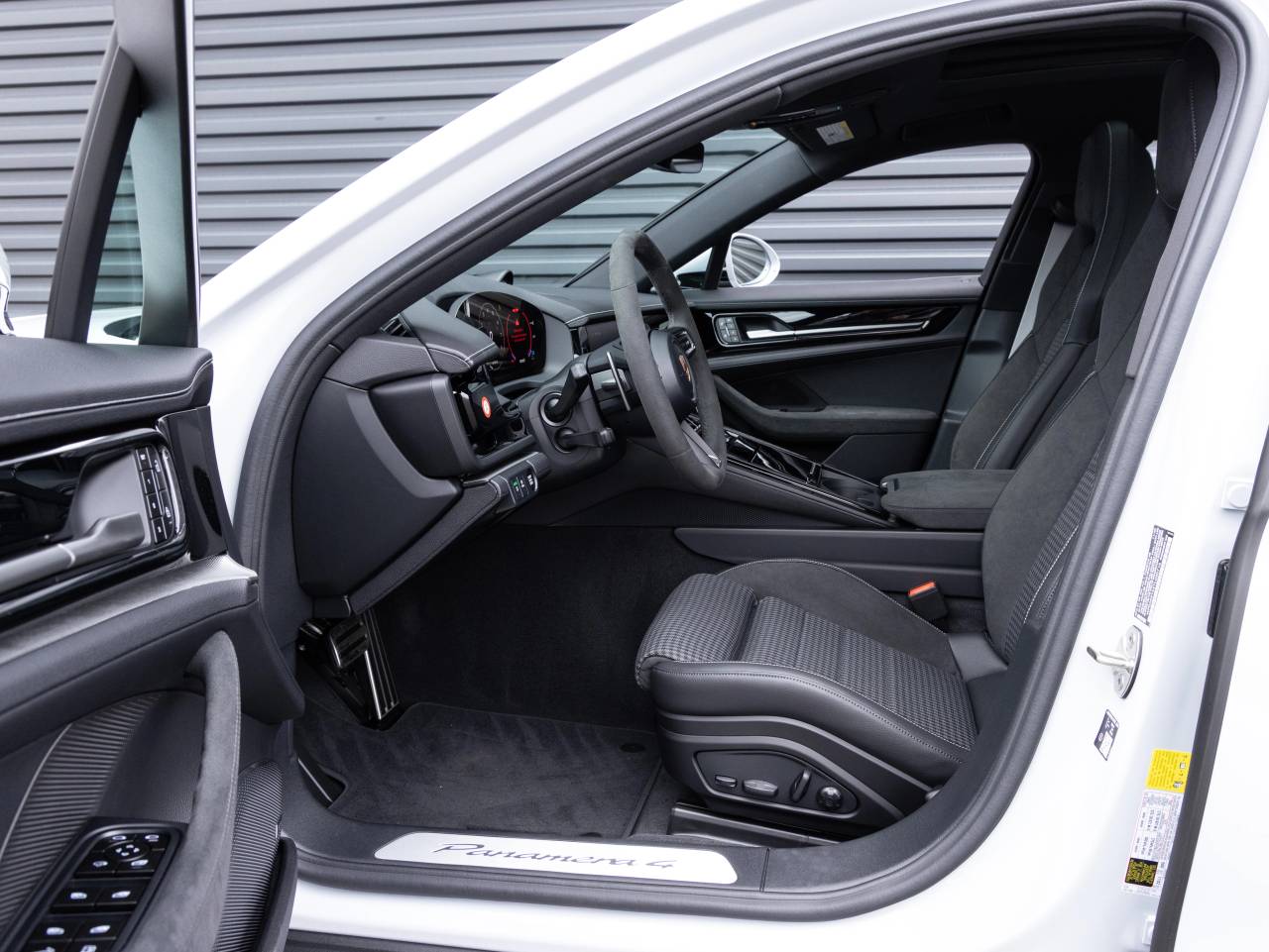 2026 Porsche Panamera Panamera 4 E-Hybrid