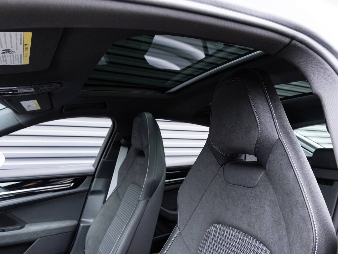 2026 Porsche Panamera Panamera 4 E-Hybrid