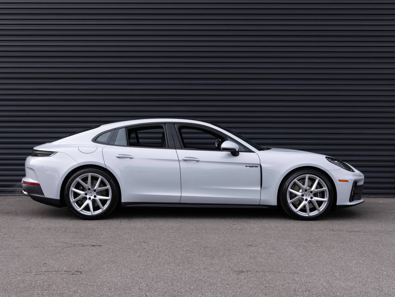 2026 Porsche Panamera Panamera 4 E-Hybrid