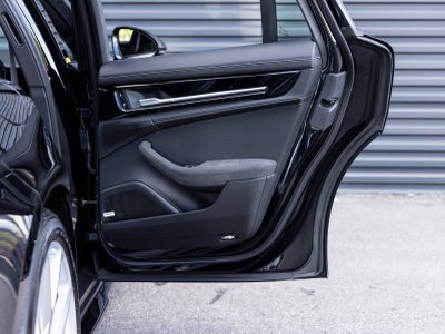 2025 Porsche Panamera Panamera 4 E-Hybrid