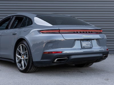 2025 Porsche Panamera Panamera 4 E-Hybrid