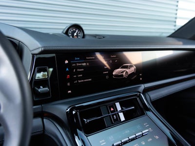 2025 Porsche Panamera Panamera 4 E-Hybrid