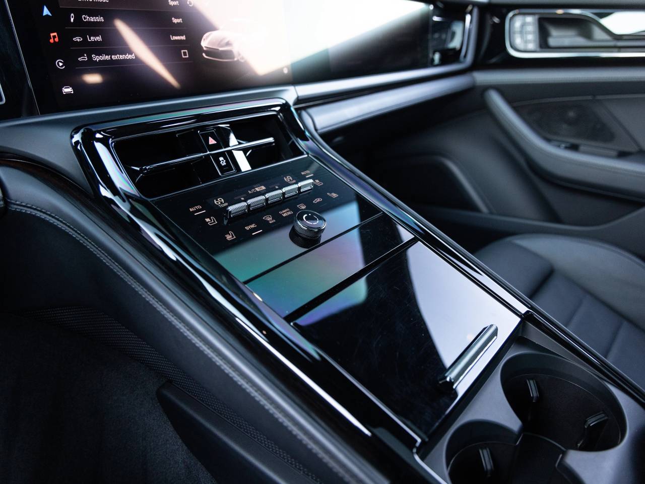 2025 Porsche Panamera Panamera 4 E-Hybrid