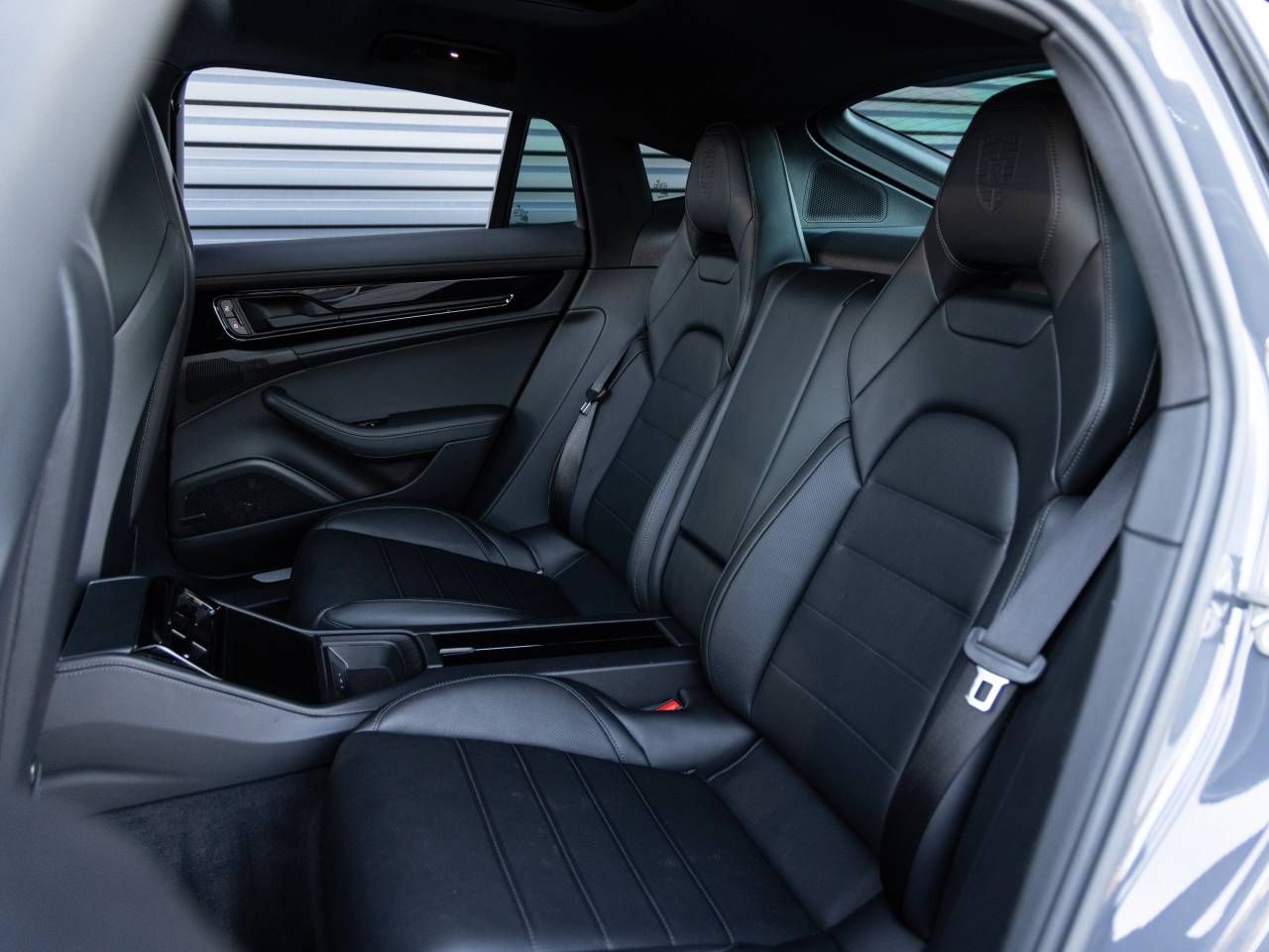 2025 Porsche Panamera Panamera 4 E-Hybrid