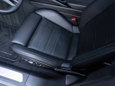 2025 Porsche Panamera Panamera 4 E-Hybrid