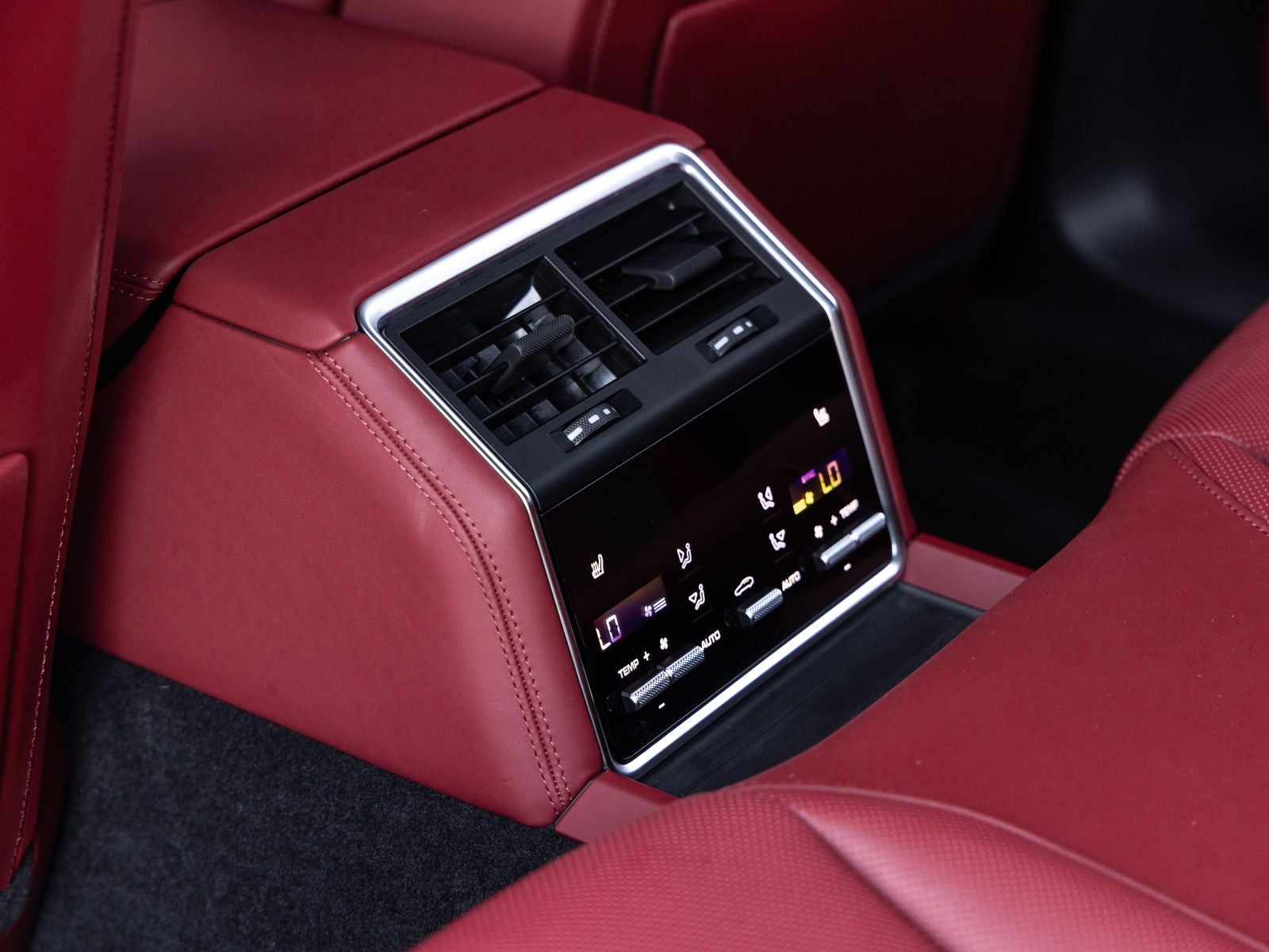 2023 Porsche Panamera Panamera GTS (MY23)