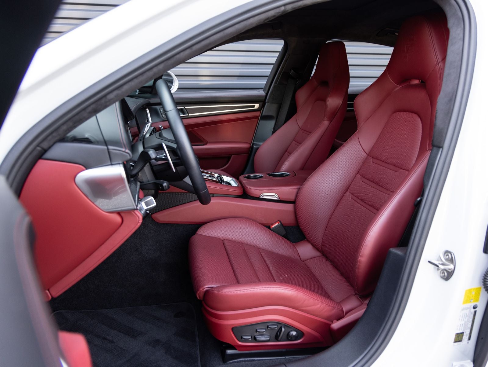 2023 Porsche Panamera Panamera GTS (MY23)