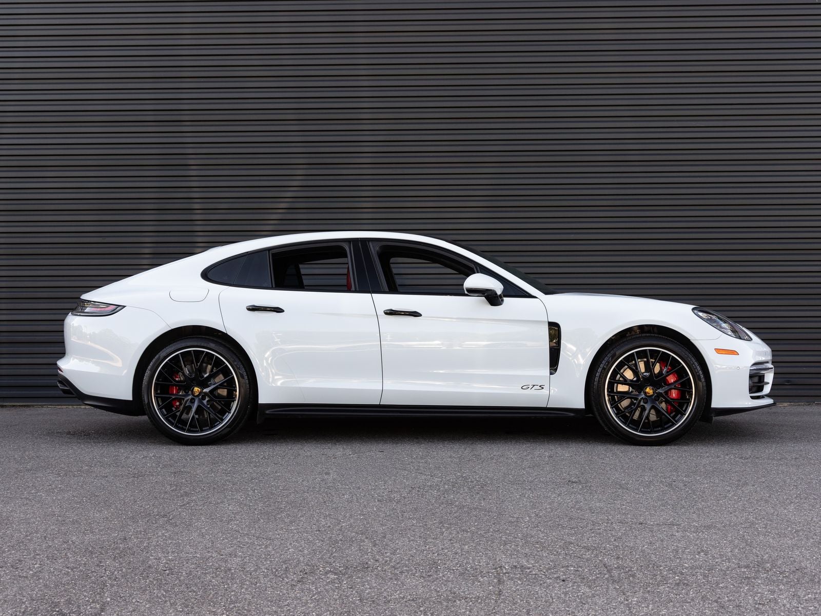 2023 Porsche Panamera Panamera GTS (MY23)