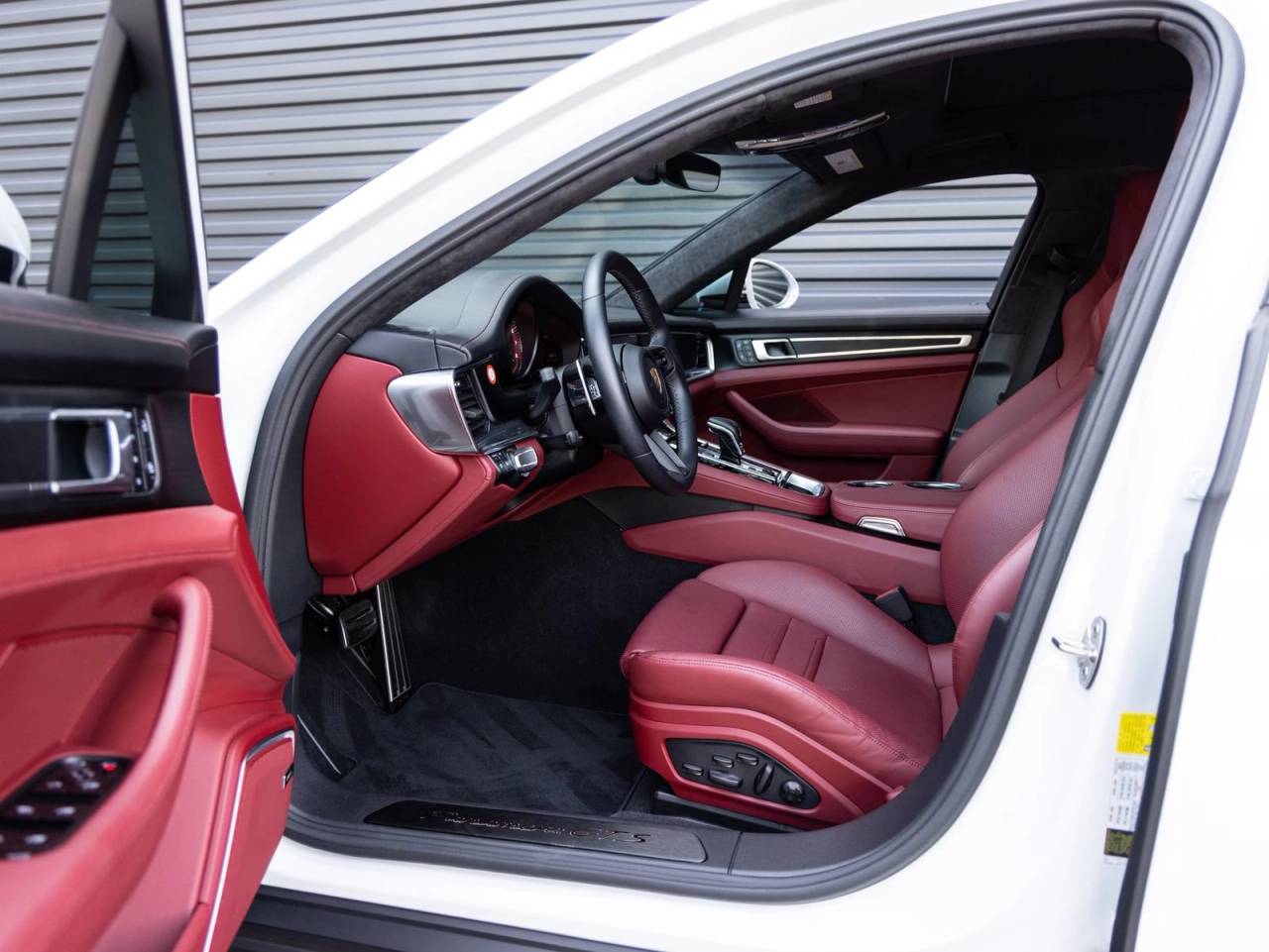 2023 Porsche Panamera Panamera GTS (MY23)