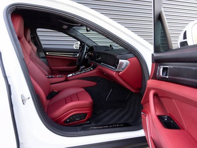 2023 Porsche Panamera Panamera GTS (MY23)