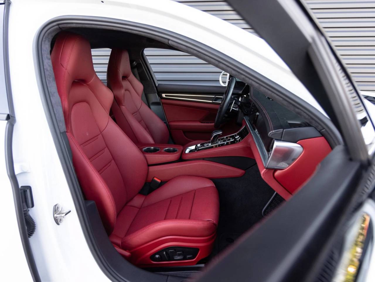2023 Porsche Panamera Panamera GTS (MY23)