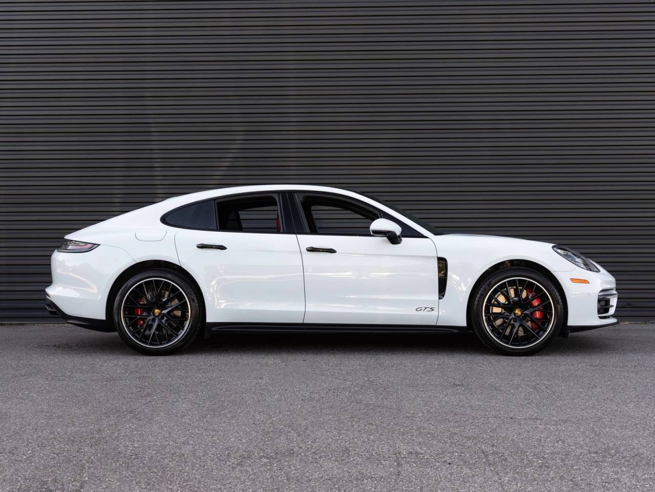 2023 Porsche Panamera Panamera GTS (MY23)