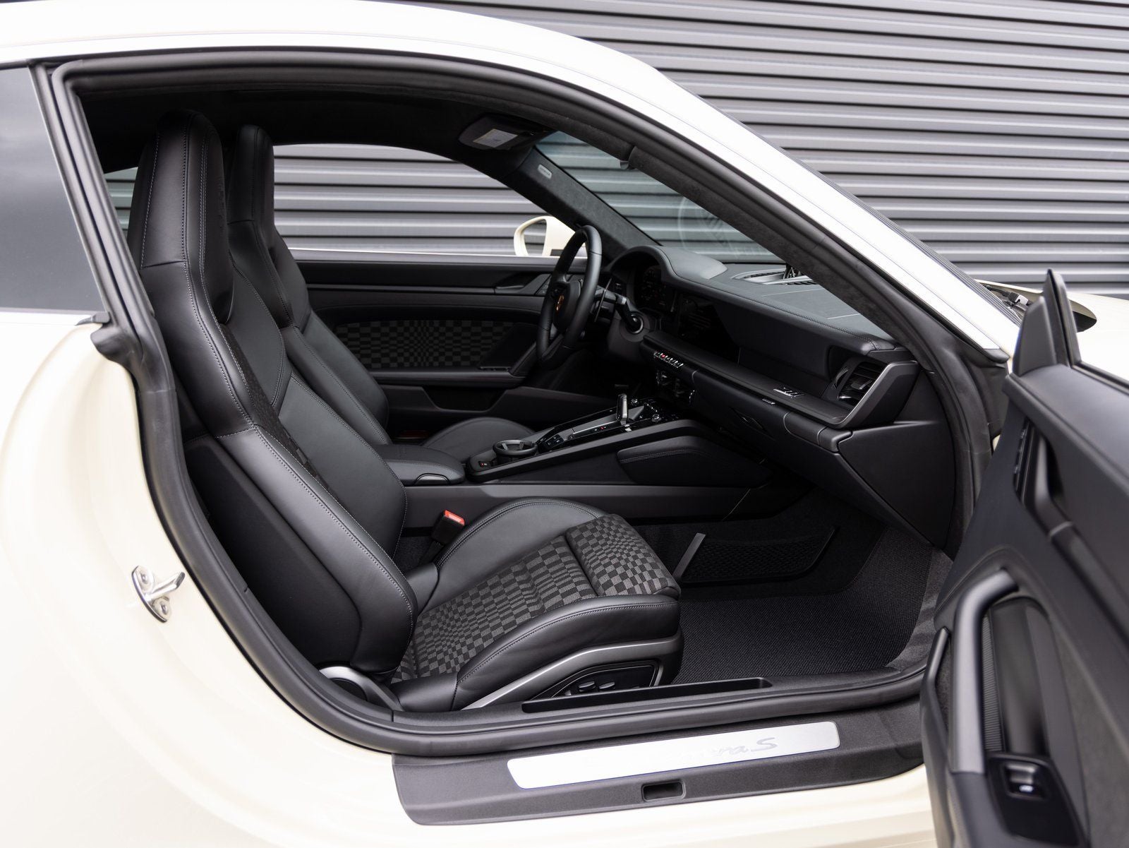 2026 Porsche 911 Carrera S