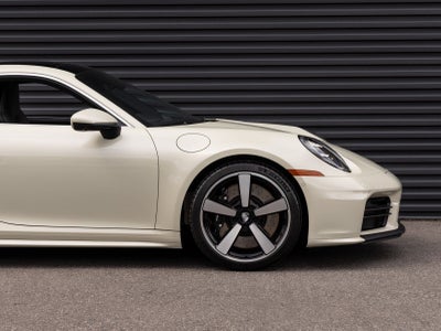 2026 Porsche 911 Carrera S