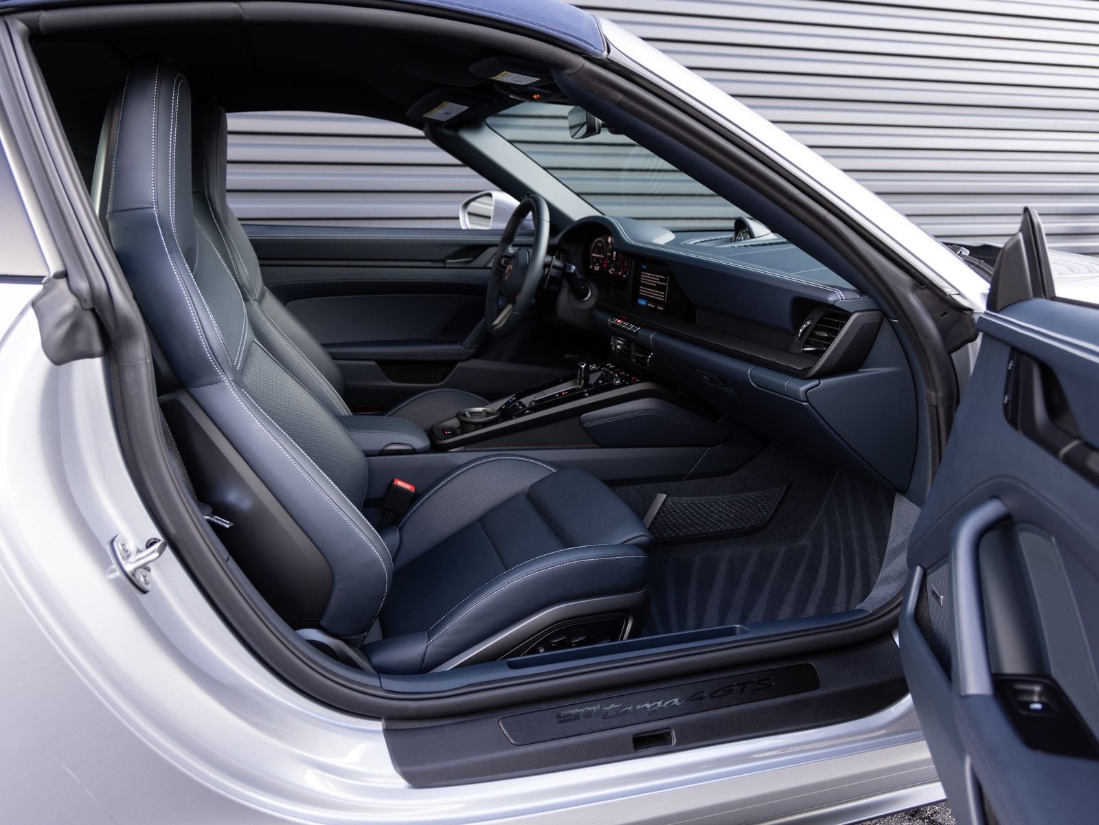 2025 Porsche 911 Targa 4 GTS
