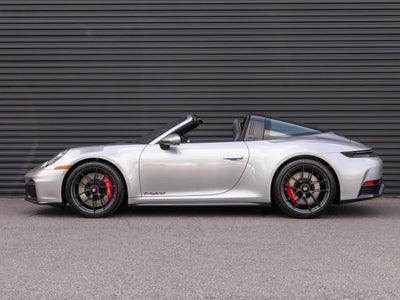 2025 Porsche 911 Targa 4 GTS