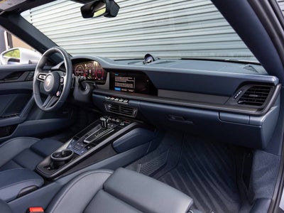 2025 Porsche 911 Targa 4 GTS