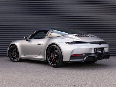 2025 Porsche 911 Targa 4 GTS