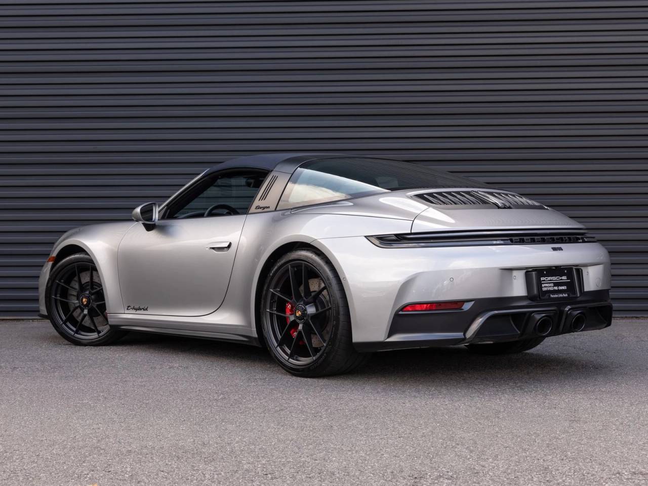 2025 Porsche 911 Targa 4 GTS