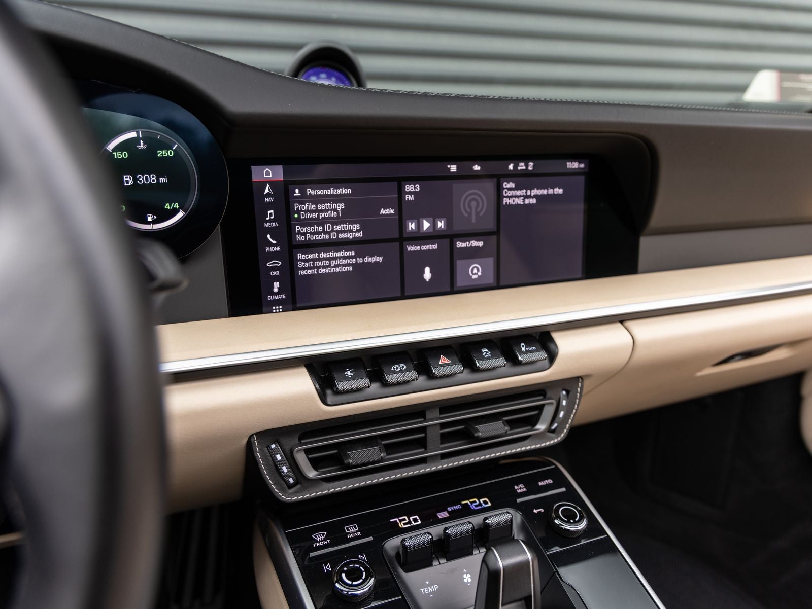 2021 Porsche 911 Targa 4S Heritage Design Edition