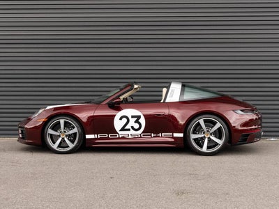 2021 Porsche 911 Targa 4S Heritage Design Edition