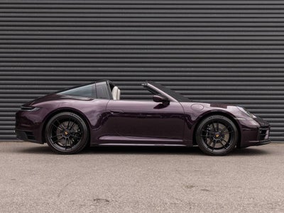 2024 Porsche 911 Targa 4 GTS