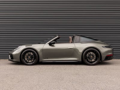 2024 Porsche 911 911 Targa 4 GTS (MY24)