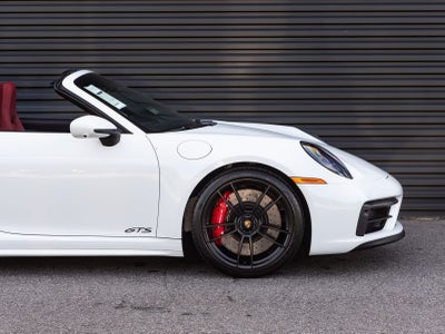 2024 Porsche 911 4 GTS