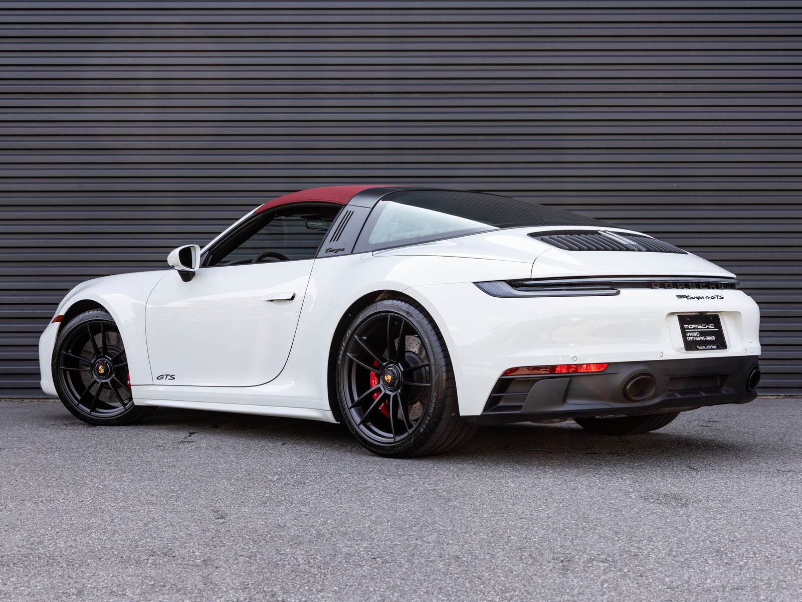 2024 Porsche 911 4 GTS