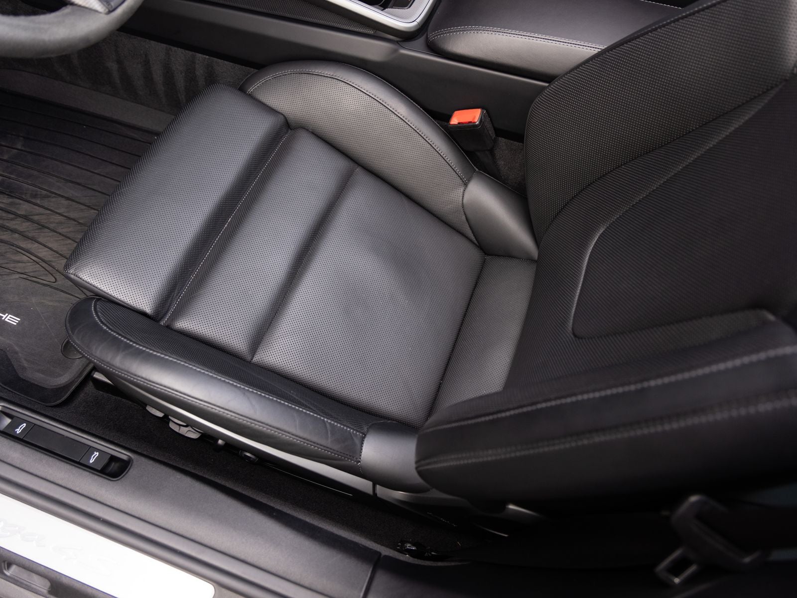 2024 Porsche 911 Targa 4S