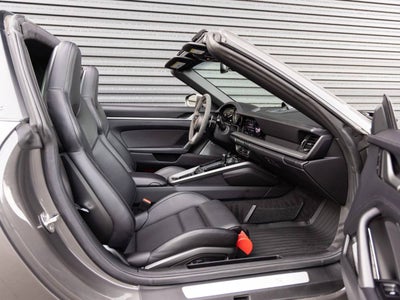 2024 Porsche 911 Targa 4S