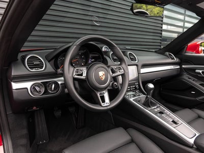 2025 Porsche 718 Boxster