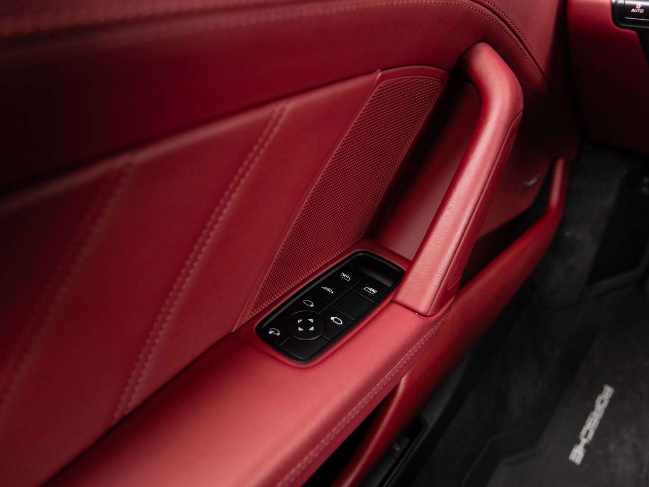 2024 Porsche 911 911 Carrera Cabriolet (MY24)