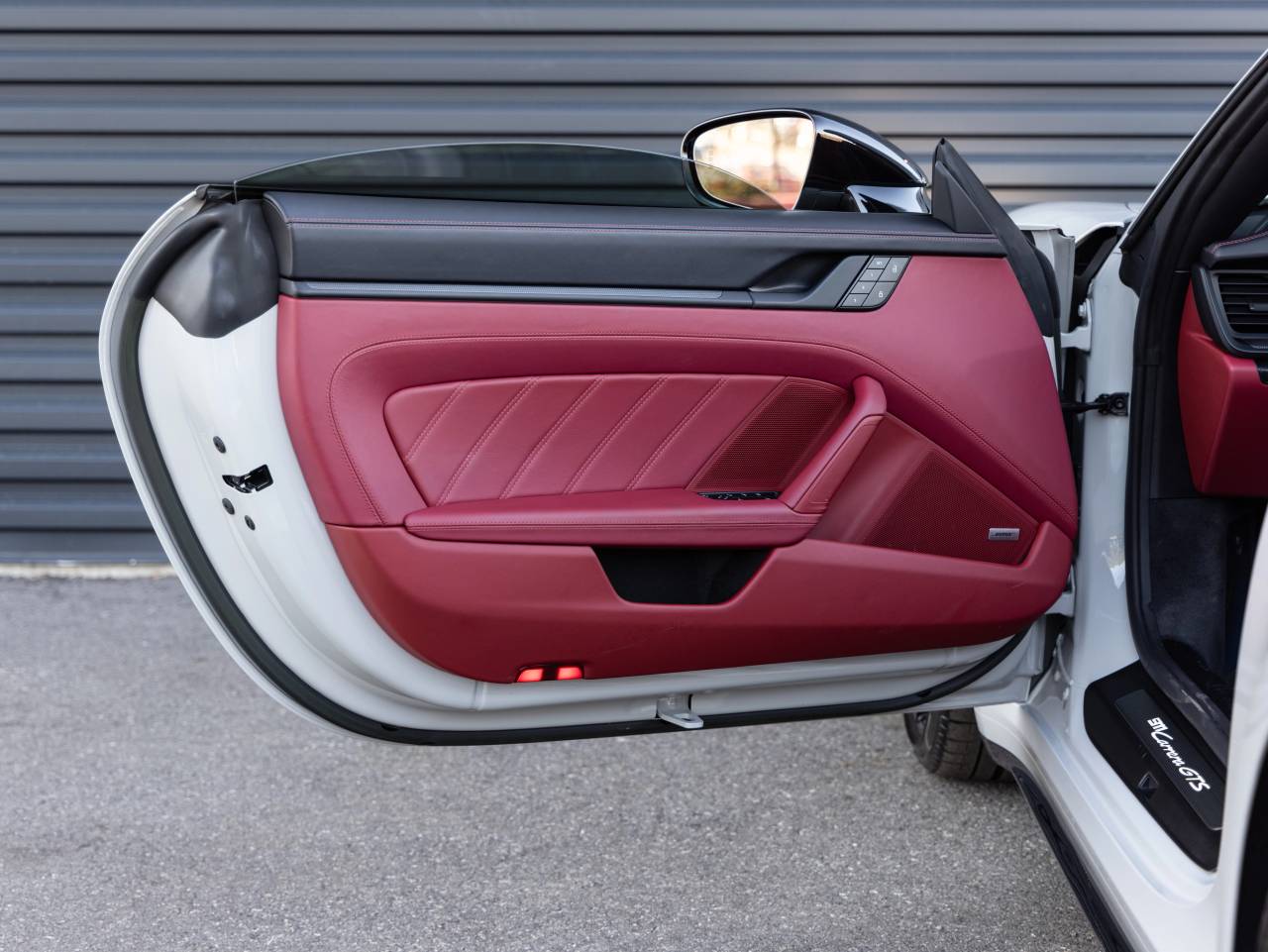 2023 Porsche 911 911 Carrera GTS Cabriolet (MY23)