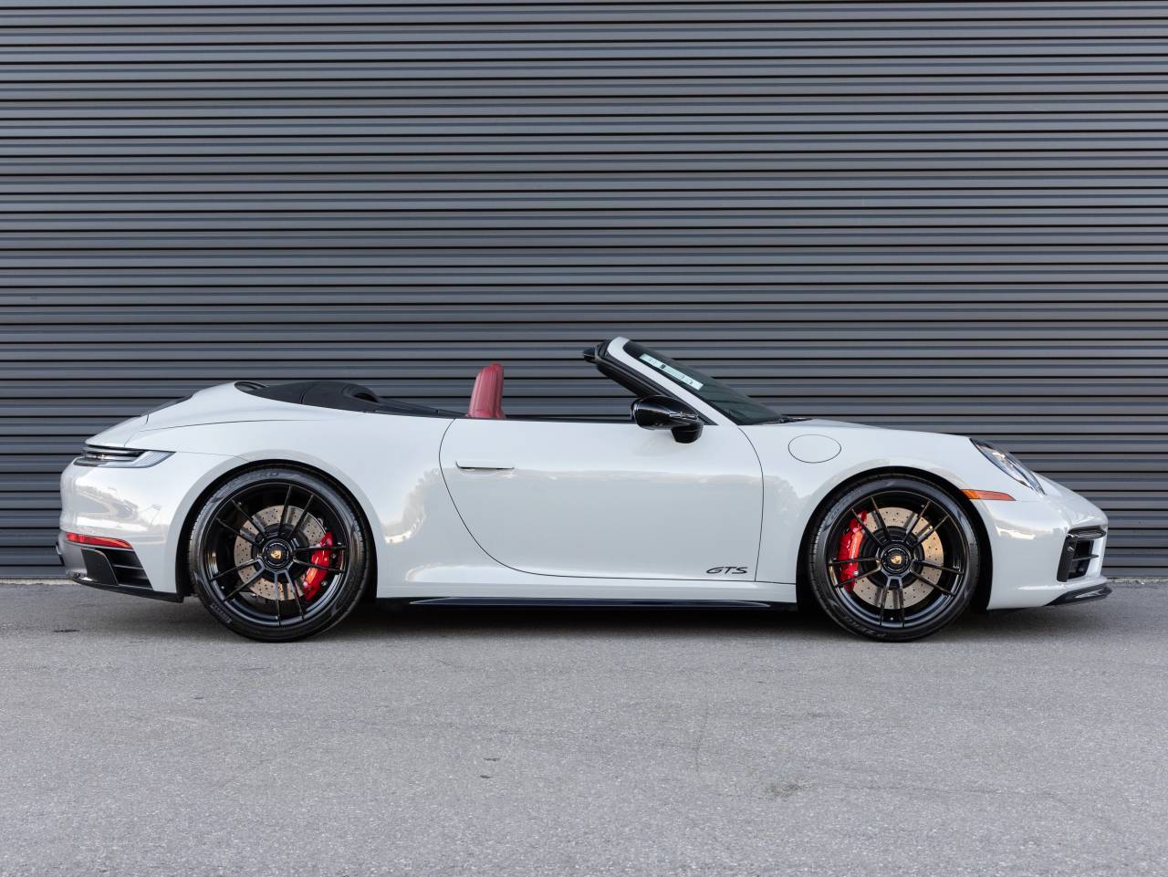 2023 Porsche 911 911 Carrera GTS Cabriolet (MY23)