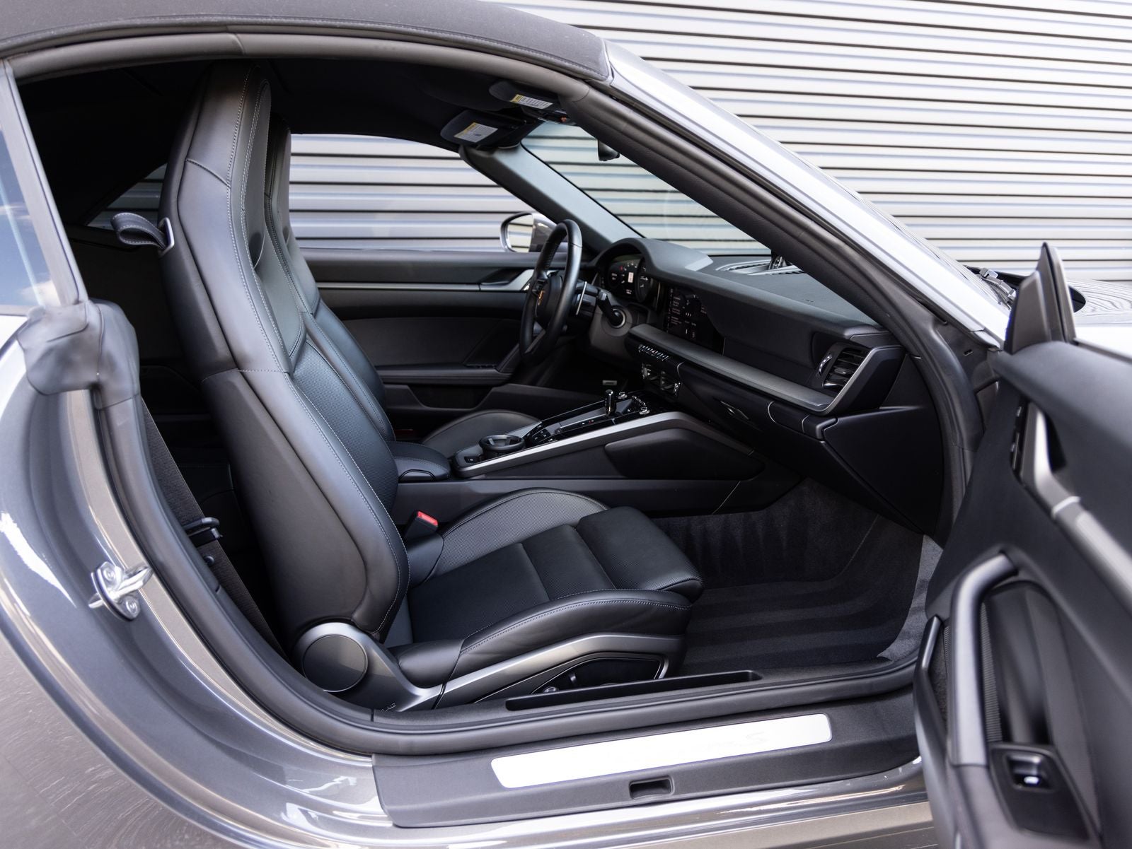 2020 Porsche 911 Carrera S Cabriolet
