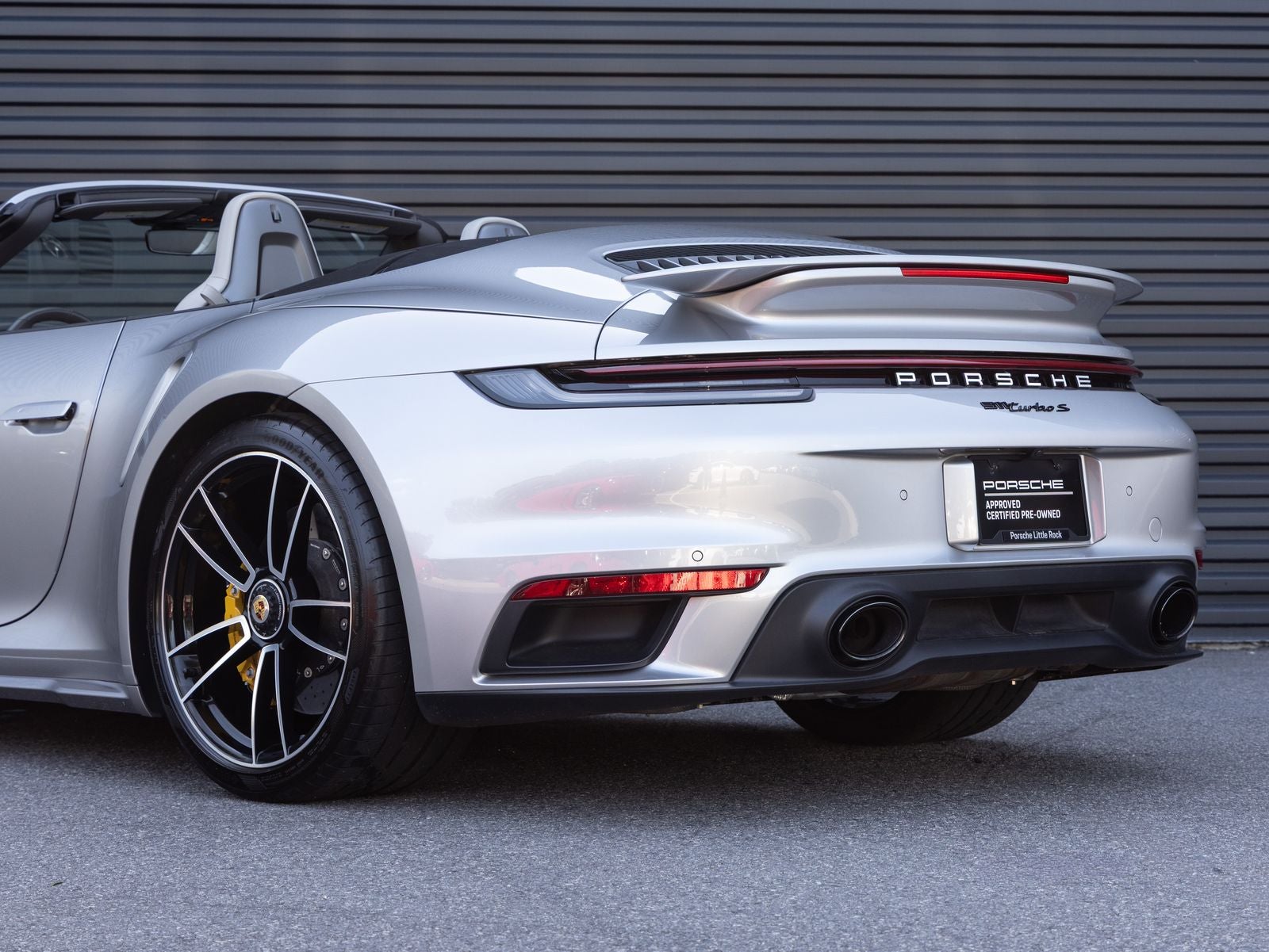 2021 Porsche 911 Turbo S Cabriolet