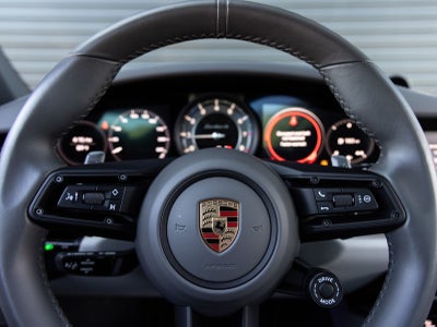 2021 Porsche 911 Turbo S Cabriolet