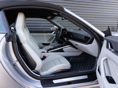 2021 Porsche 911 Turbo S Cabriolet