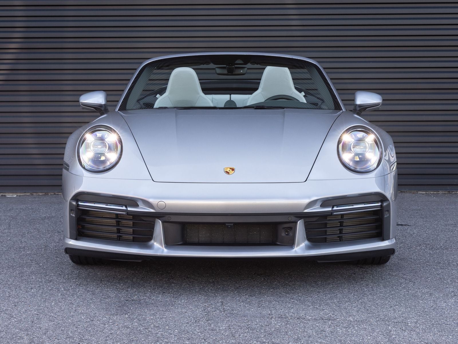 2021 Porsche 911 Turbo S Cabriolet
