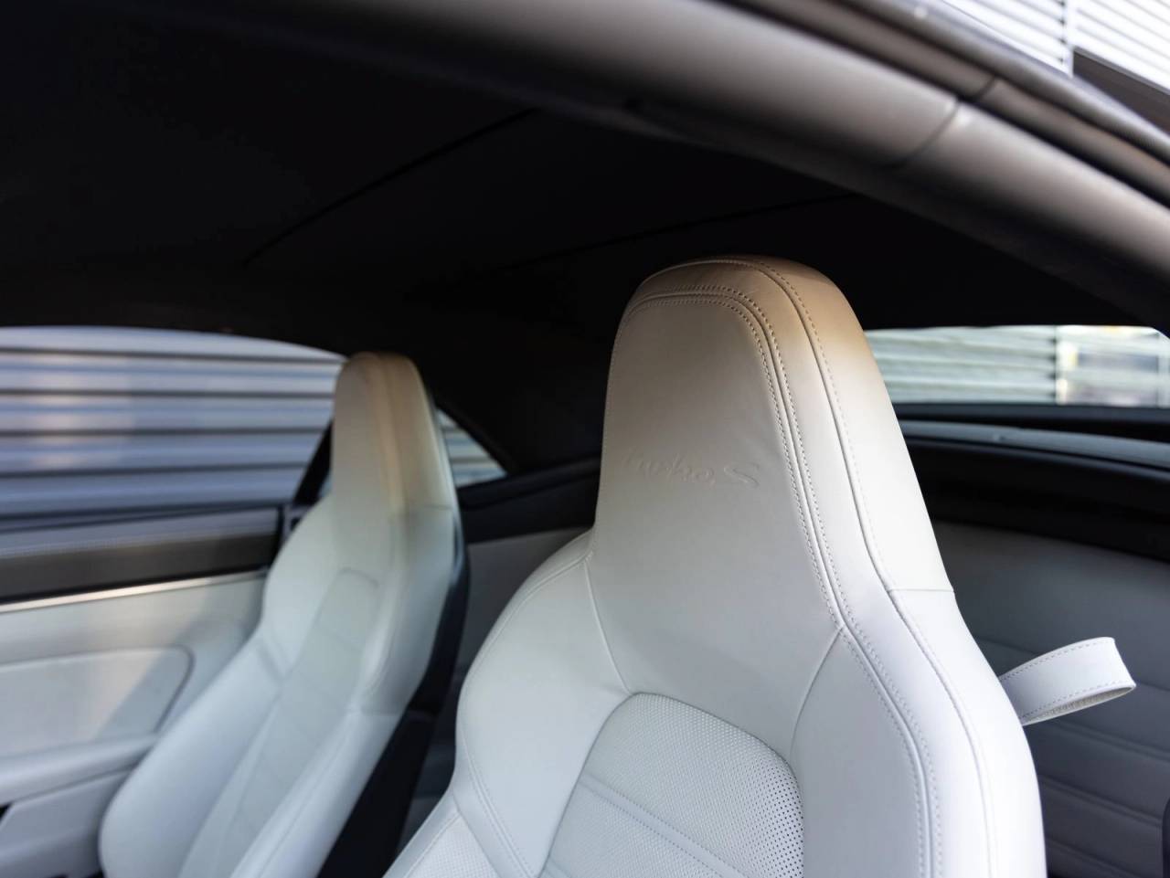 2021 Porsche 911 Turbo S Cabriolet