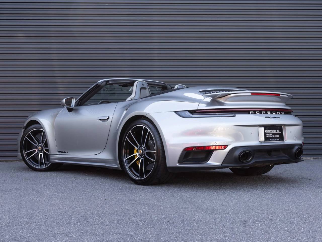 2021 Porsche 911 Turbo S Cabriolet
