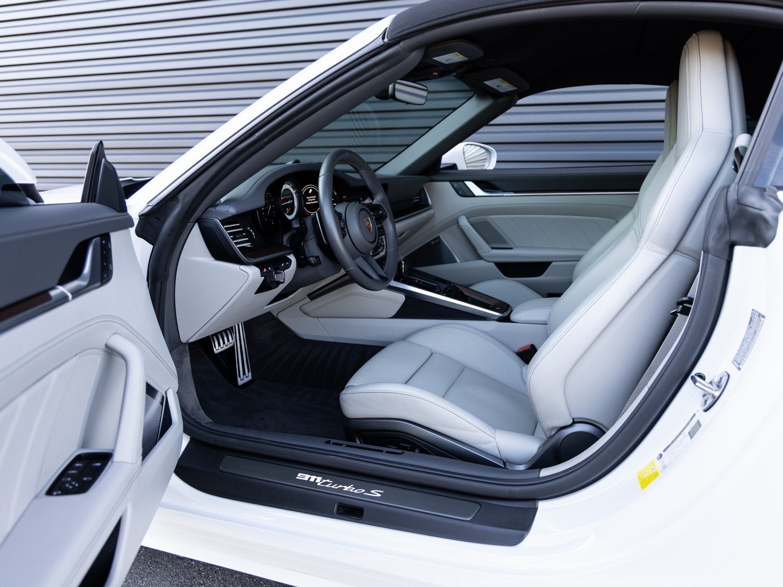 2024 Porsche 911 911 Turbo S Cabriolet (MY24)