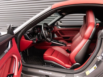 2023 Porsche 911 911 Turbo S Cabriolet (MY23)