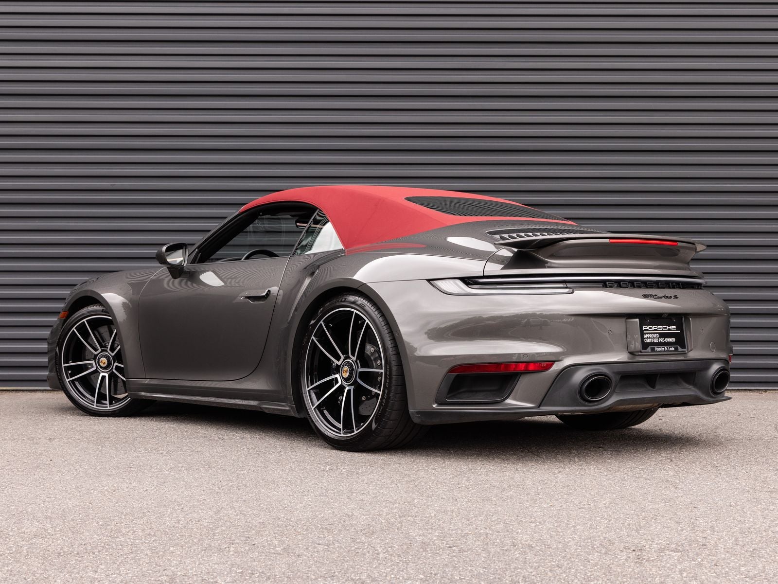 2023 Porsche 911 911 Turbo S Cabriolet (MY23)